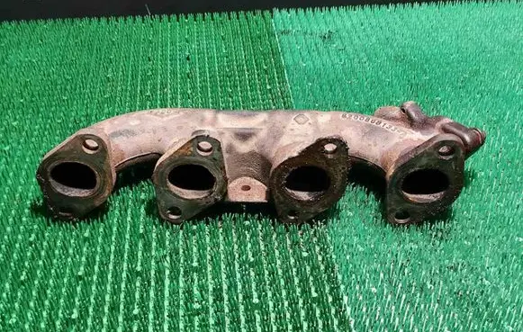 Renault Master II Exhaust manifold 8200868133