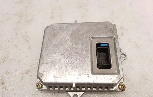 Headlight ballast module Xenon