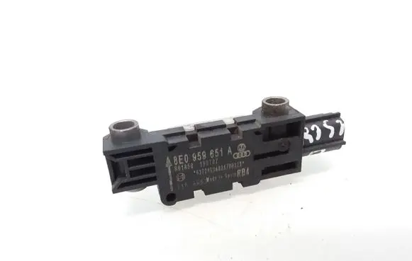 Audi A4 S4 B7 8E 8H Airbag deployment crash/impact sensor 8E0959651A