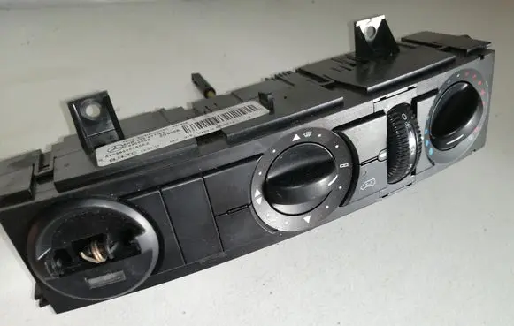 Mercedes-Benz Sprinter W906 Climate control unit A9068300485KZ A9068300485