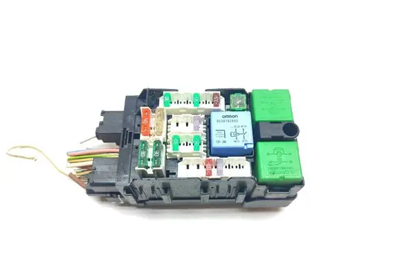 Peugeot 3008 II Fuse box set 9665492680 20120013 018014781