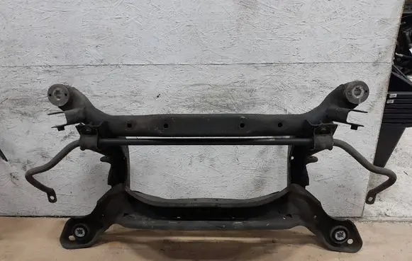Volvo V60 Rear subframe 