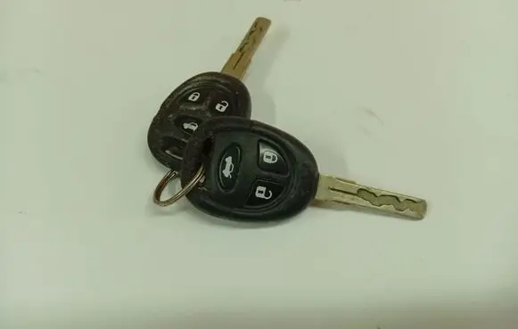 Toyota Corolla E120 E130 Ignition key/card 
