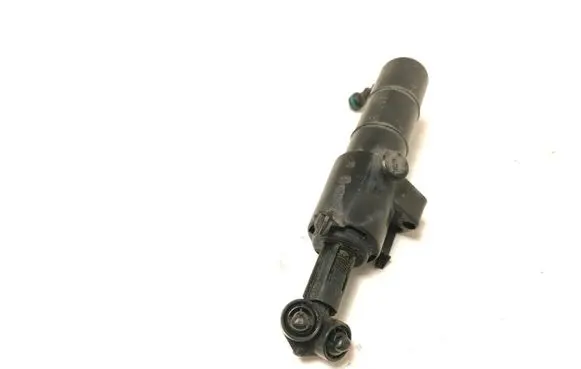Mercedes-Benz E W212 Headlight washer spray nozzle A2128600047