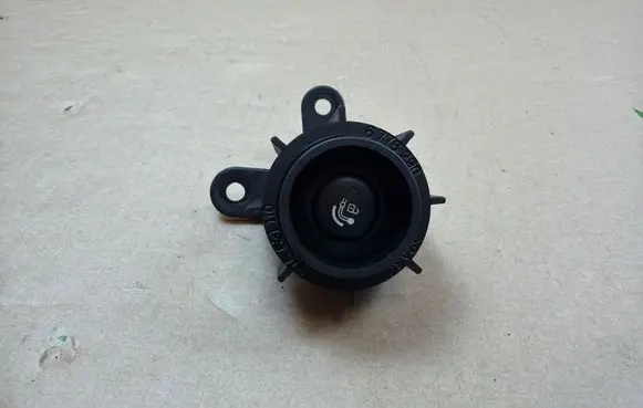 BMW 3 F30 F35 F31 Switch for retractable tow bar 927285801