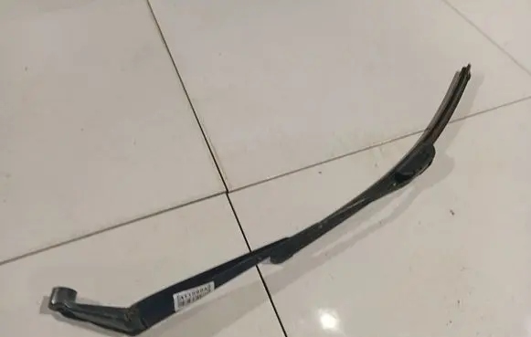 Honda Jazz Front wiper blade arm