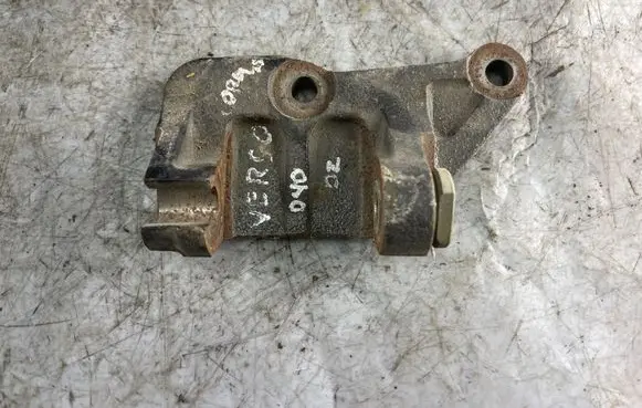 Toyota Corolla Verso E121 Generator/alternator bracket 
