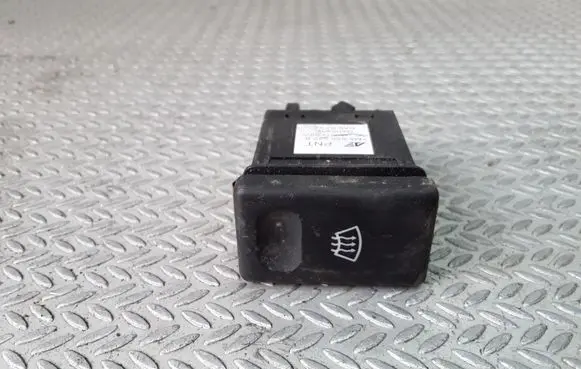 Windscreen/window heater switch