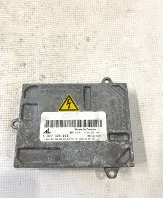 Audi A4 S4 B7 8E 8H Headlight ballast module Xenon 6035500015 1307329115