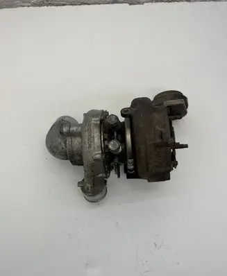 Toyota Avensis T250 Turbo 17201OR022