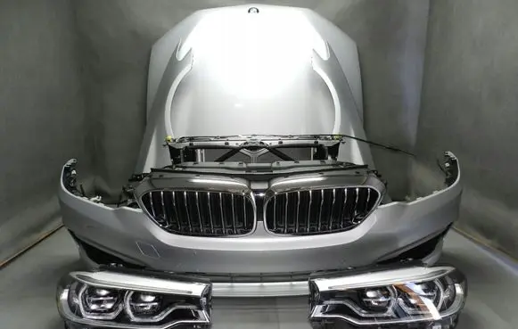 BMW 5 G30 G31 G38 Front piece kit 7439209 7439210