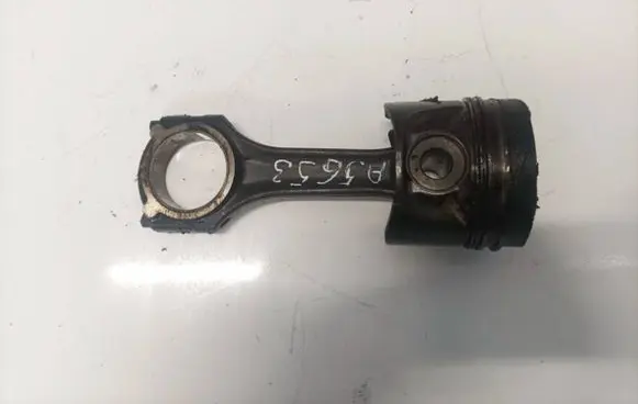 Mercedes-Benz A W168 Piston with connecting rod 80l76