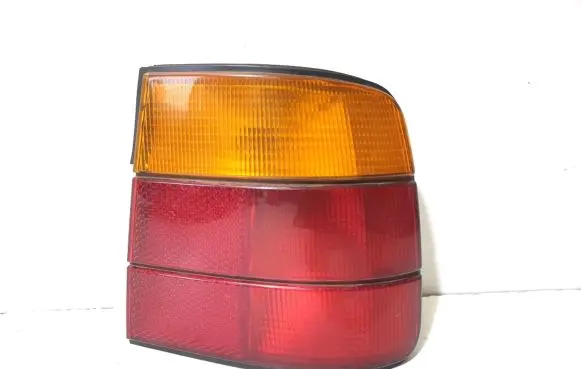 BMW 5 E34 Rear/tail lights 63215R6