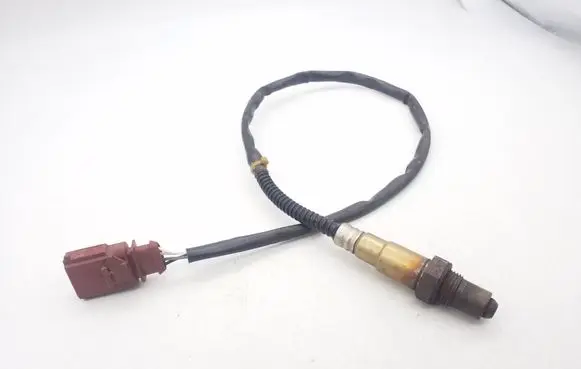 Volkswagen Touareg I Lambda probe sensor 022906262CF 0258006839