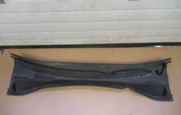 Hyundai Santa Fe Wiper trim