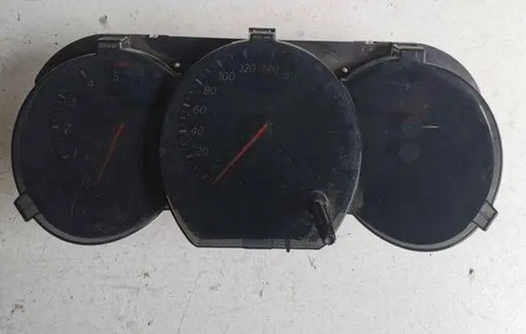 Suzuki Grand Vitara II Speedometer (instrument cluster) 3411067JA