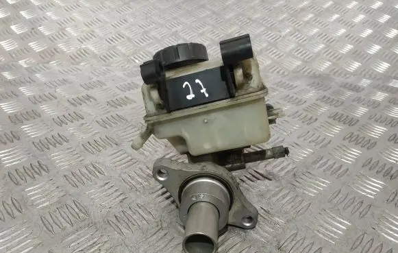 Opel Zafira B Master brake cylinder 32067271
