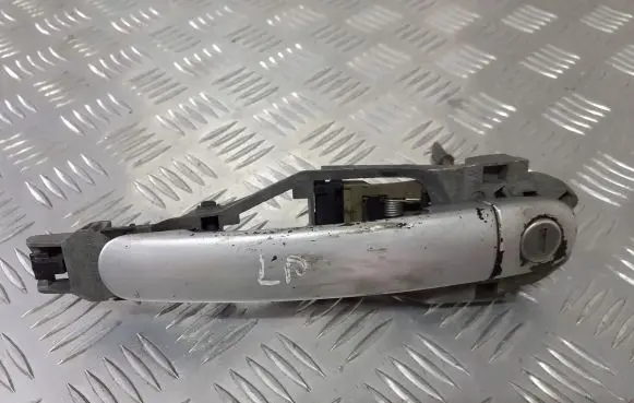 Seat Ibiza III (6L) Front door exterior handle