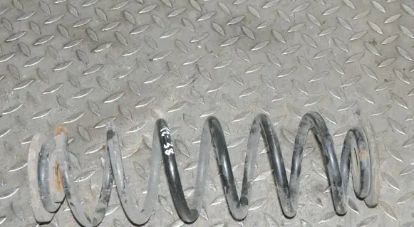 Skoda Superb B6 (3T) Rear coil spring