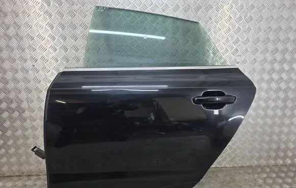Audi A7 S7 4G Rear door