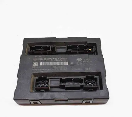 Volkswagen Touareg II Central body control module 5DK01022864 4H0907064DH