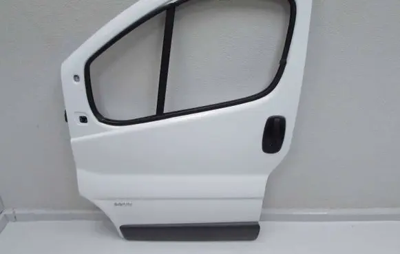 Renault Trafic II (X83) Front door 50570