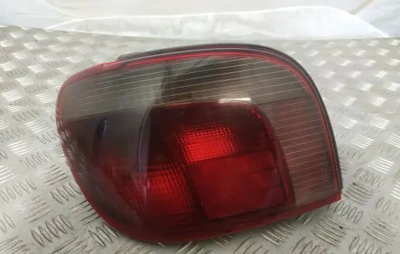 Toyota Yaris Rear/tail lights 52005 9648