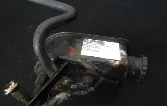 Renault Scenic I Power steering pump