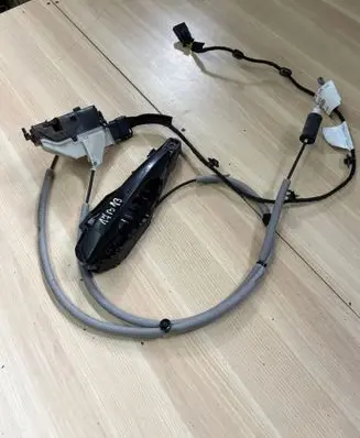 Peugeot Expert Sliding door lock 9816583180