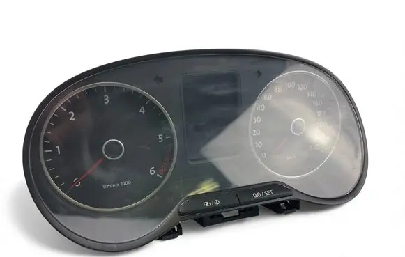 Volkswagen Polo V 6R Speedometer (instrument cluster) 6R0920861M
