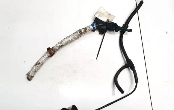 Fuel pressure sensor