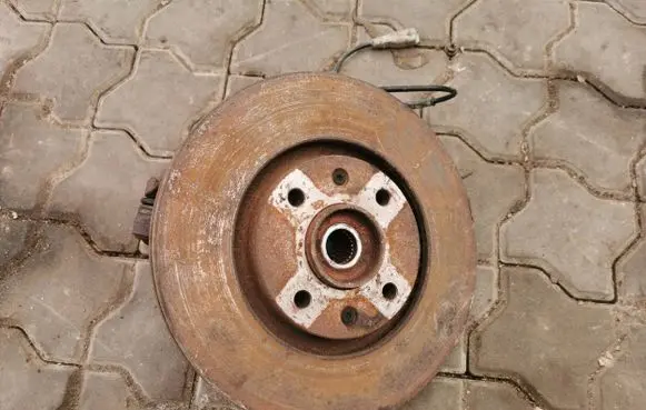 Peugeot Partner Front wheel hub spindle knuckle