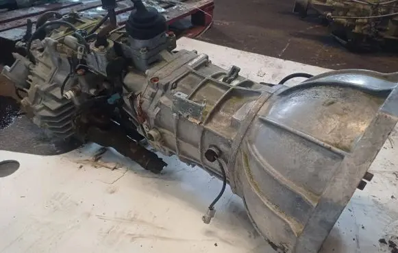 Isuzu Trooper Manual 5 speed gearbox