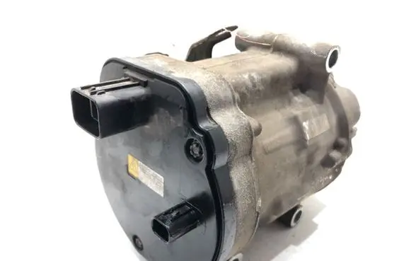 Toyota Corolla E210 E21 Air conditioning (A/C) compressor (pump) 042400-0370