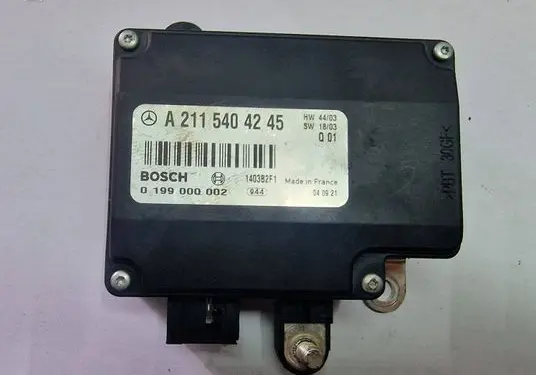 Mercedes-Benz E W211 Battery control module A2115404245