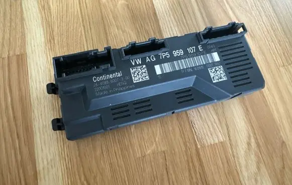 Porsche Macan (95B) Tailgate/trunk control unit/module 7P5959107E