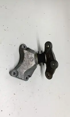 BMW X2 F39 Gearbox mounting bracket 6861570