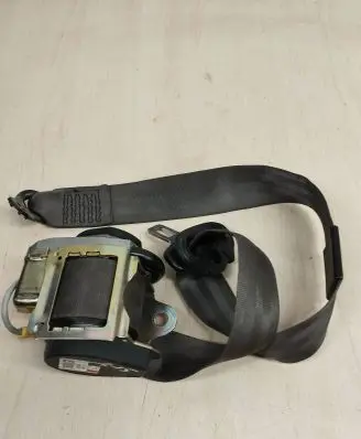 Seat Alhambra (Mk1) Front seatbelt 560585901 008R000