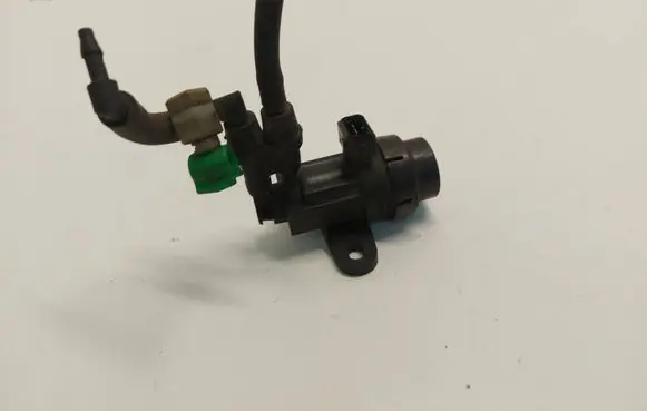 Ford Mondeo MK I Turbo solenoid valve 95bb9j459aa