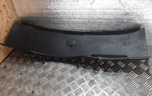 Mazda 3 II Tailgate/boot lid cover trim BBN96889X K3006