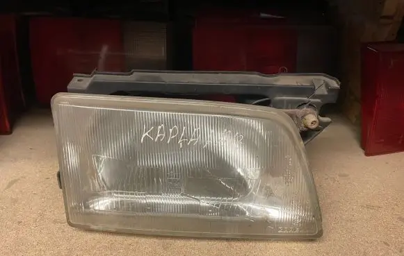 Opel Kadett E Headlight/headlamp 03754748