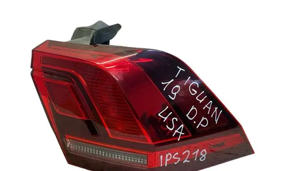 Volkswagen Tiguan Allspace Rear/tail lights 5NN945096A 5NN945312 2SD01326604