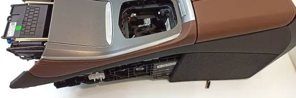 BMW X5 G05 Center console 51169108356 9108356