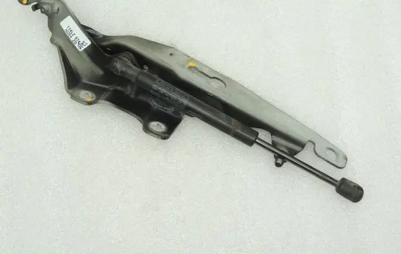 Volvo S80 Engine bonnet/hood hinges 31385811