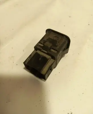 Skoda Fabia Mk2 (5J) Alarm switch 5j0962109
