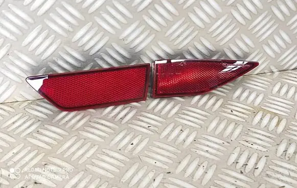 Volkswagen Touran III Rear tail light reflector 5TA945103 5TA945105
