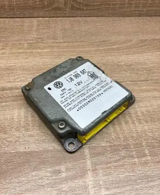 Volkswagen PASSAT B5 Airbag control unit/module 1J0909607 5WK4199
