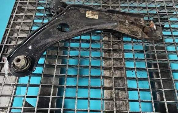 Peugeot 3008 II Front control arm IMPRK1534966