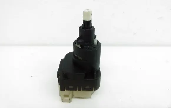 Volkswagen Touran I Brake pedal sensor switch 1K2945511