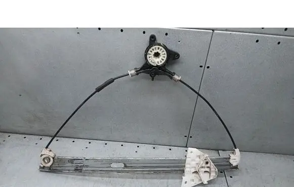 Mazda 3 I Front door window regulator with motor